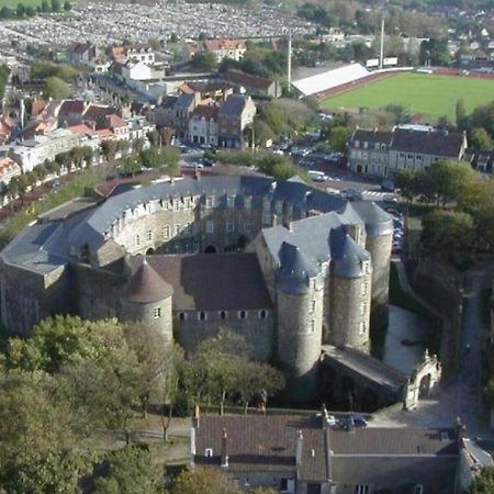 Au Coeur De Boulogne Sur Mer Esterno foto